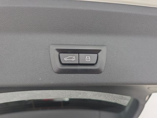 Certified Used 2024 Alpine White BMW xDrive30i image 33