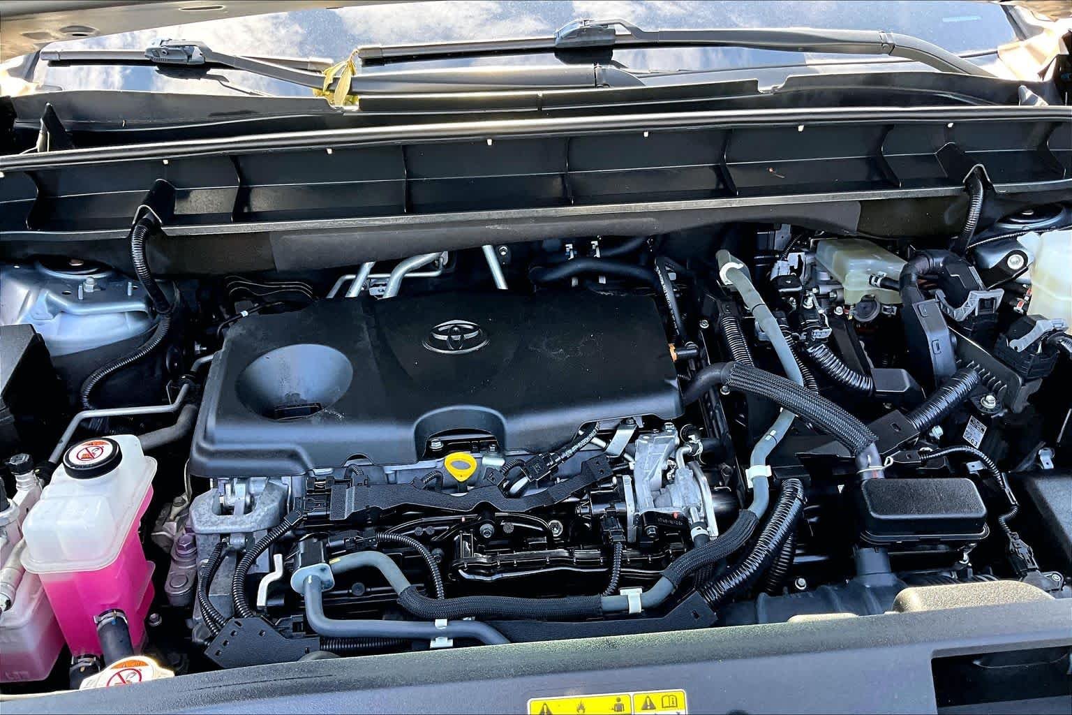 Used 2021 Moon Dust Toyota Hybrid Platinum image 30