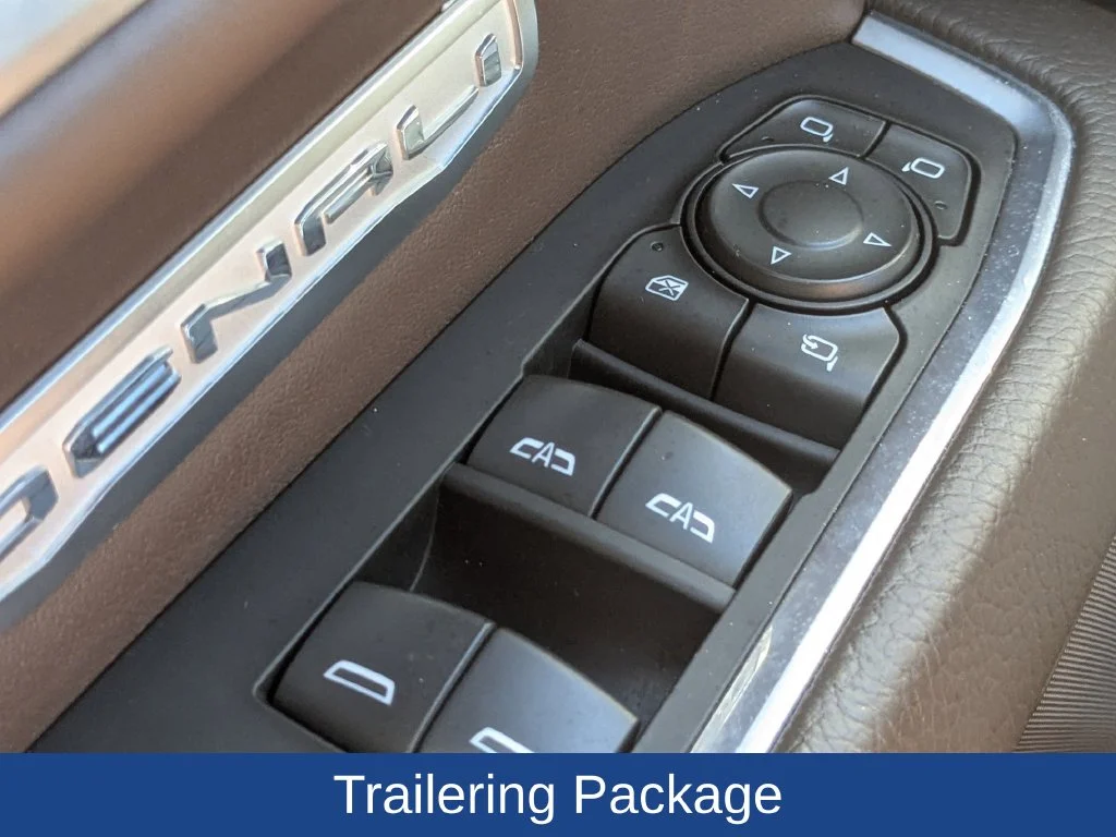 Used 2023 Blue GMC Denali image 23