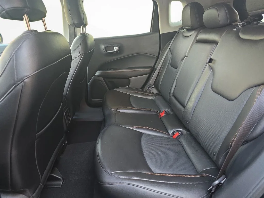 Used 2020 Black Jeep Limited image 13