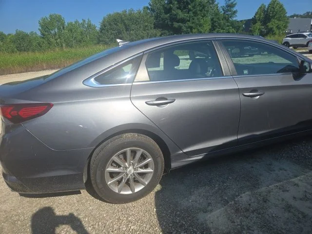 Used 2019 Gray Hyundai ECO image 2