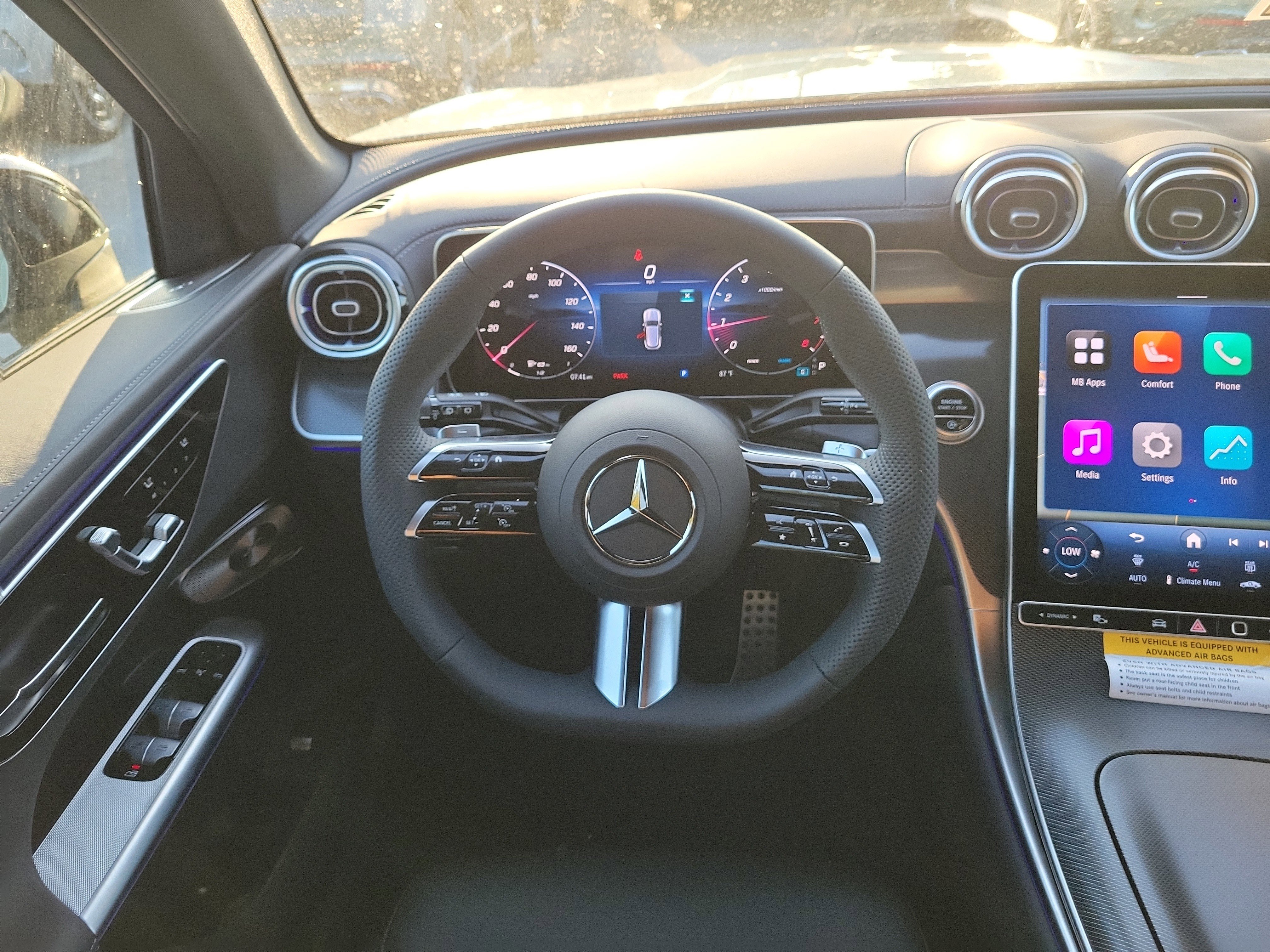New 2026 Verde Silver Metallic Mercedes-Benz GLC 300 image 44