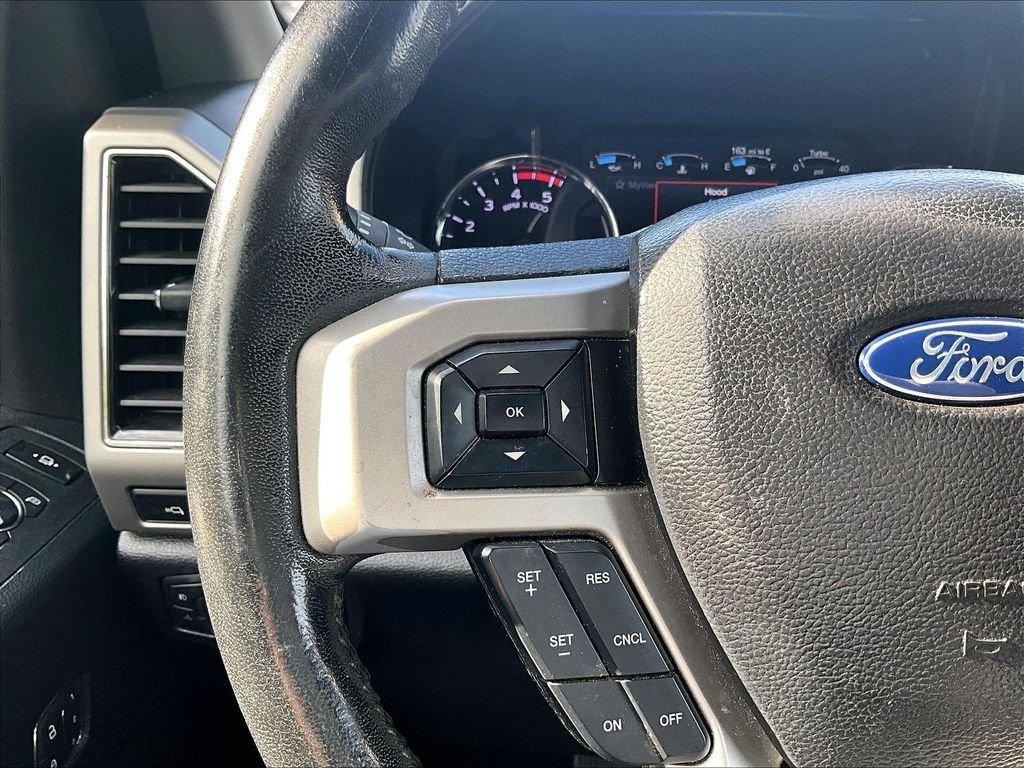 Used 2019 Black Metallic Ford Lariat image 23
