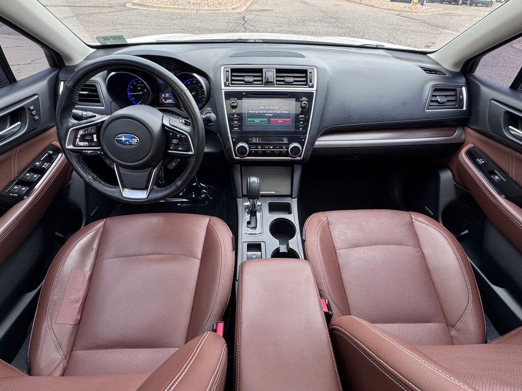 Used 2018 White Subaru 2.5i image 35