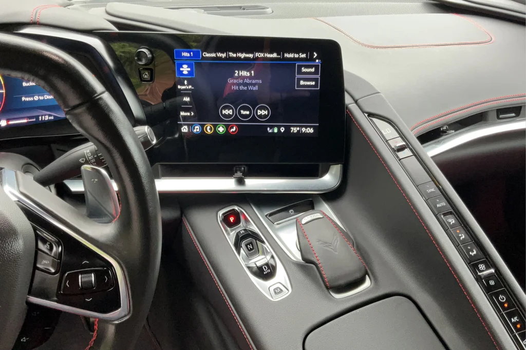 Used 2020 Black Chevrolet Stingray image 16