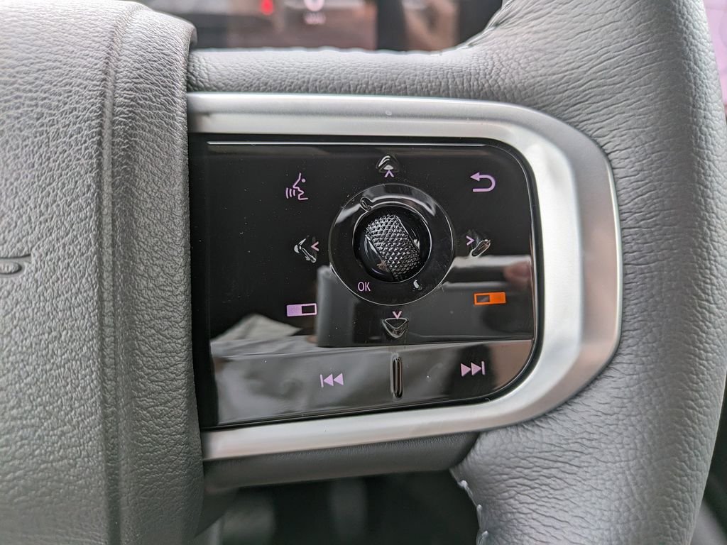 2025 Nissan Armada SL - Photo 26