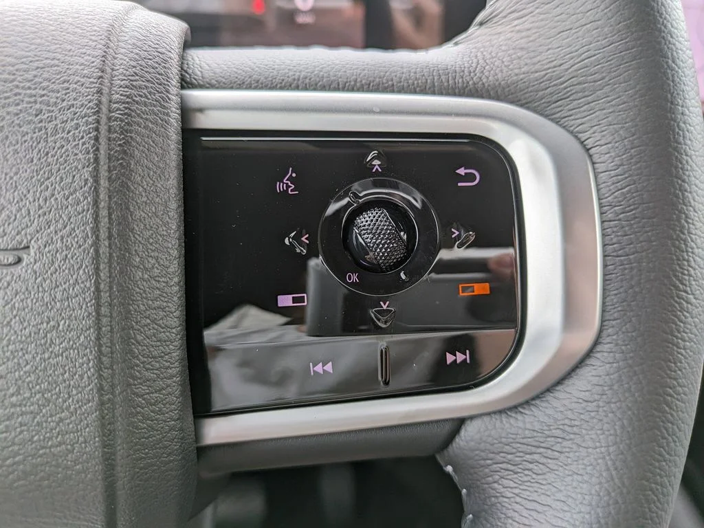 2025 Nissan Armada SL - Photo 26