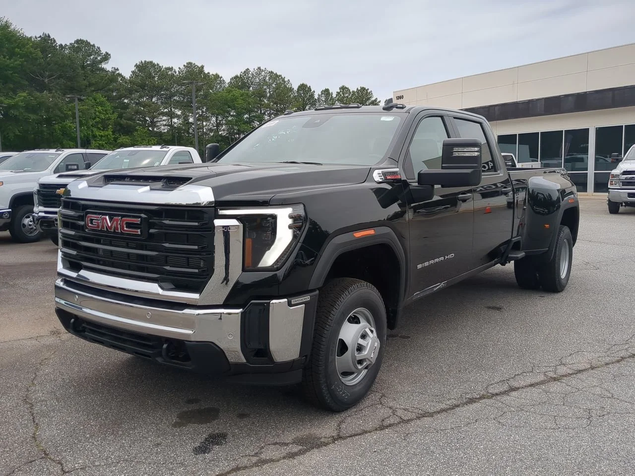 New 2026 Onyx Black GMC Pro DRW image 4