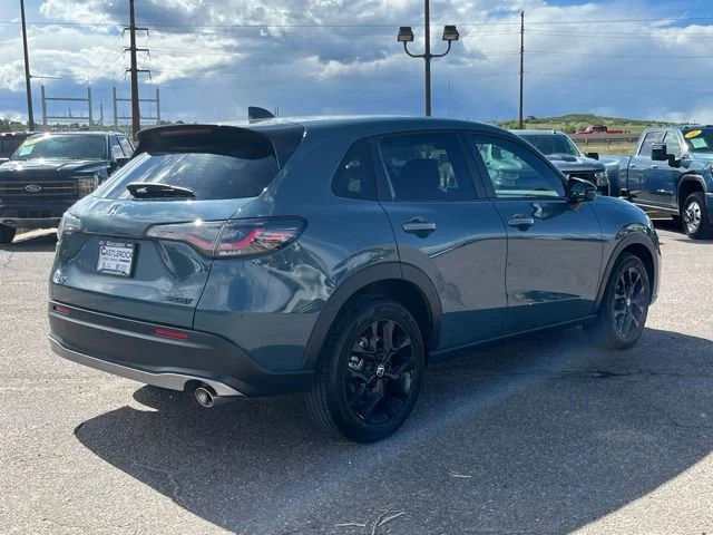 Used 2025 Green Honda AWD Sport image 5