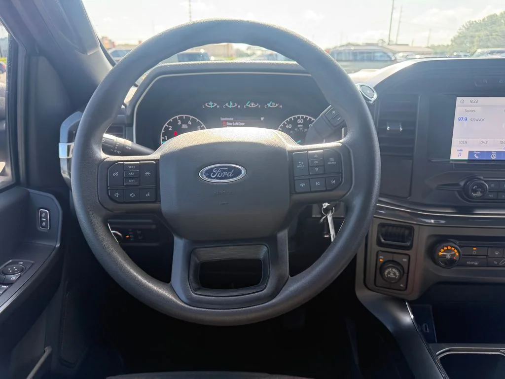 Used 2021 Gray Ford XL image 9