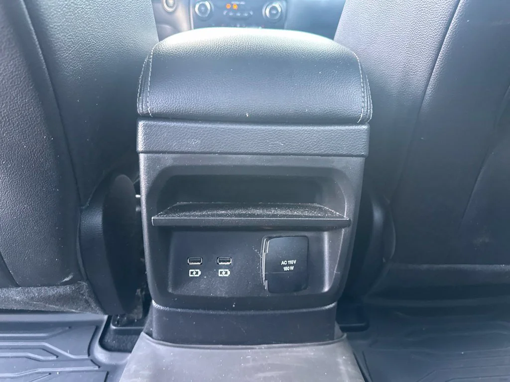 Used 2020 Silver Ford Lariat image 14