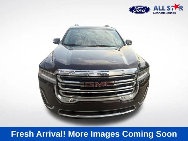 Used 2020 Red GMC SLE image 1