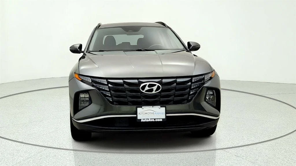 Used 2023 Amazon Gray Hyundai SEL AWD w/ Convenience Package image 2