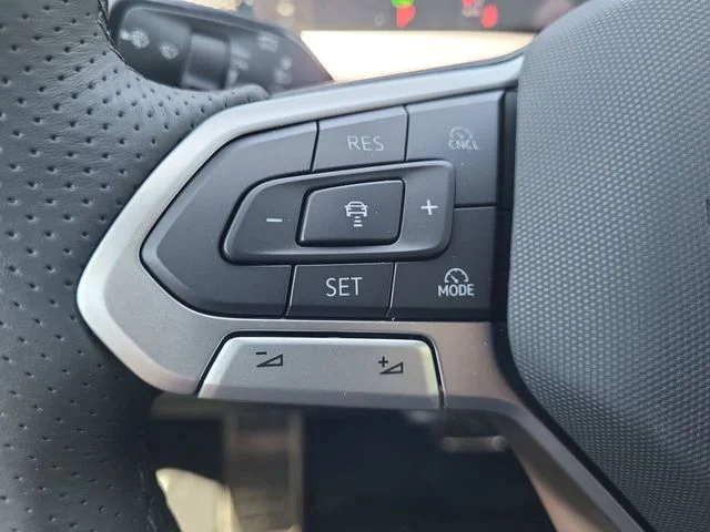 New 2026 Blue Volkswagen 2.0T SE R-Line Black image 22