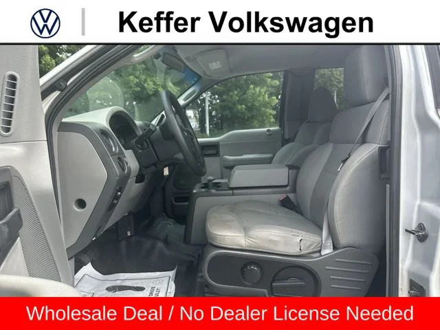 Used 2007  Ford XL image 12