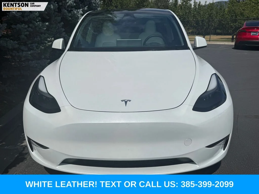 Used 2023 White Tesla Performance image 2
