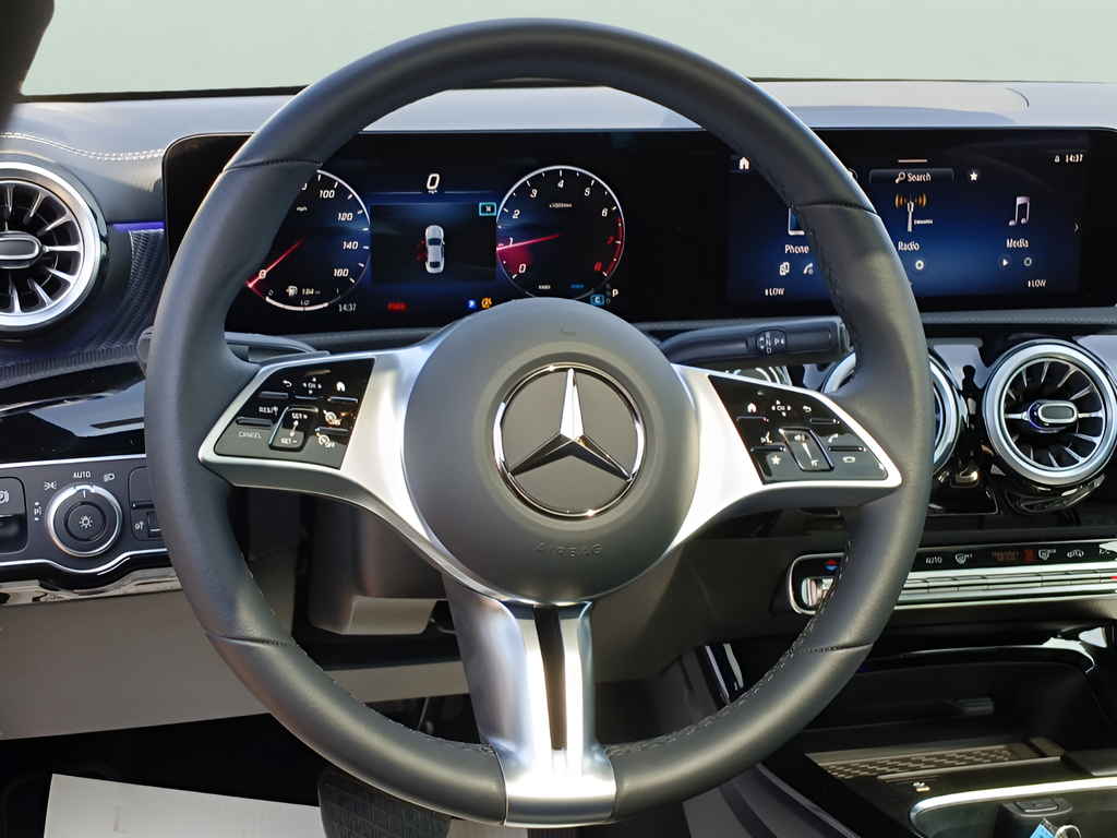 2025 Mercedes-Benz CLA CLA 250 - Photo 9