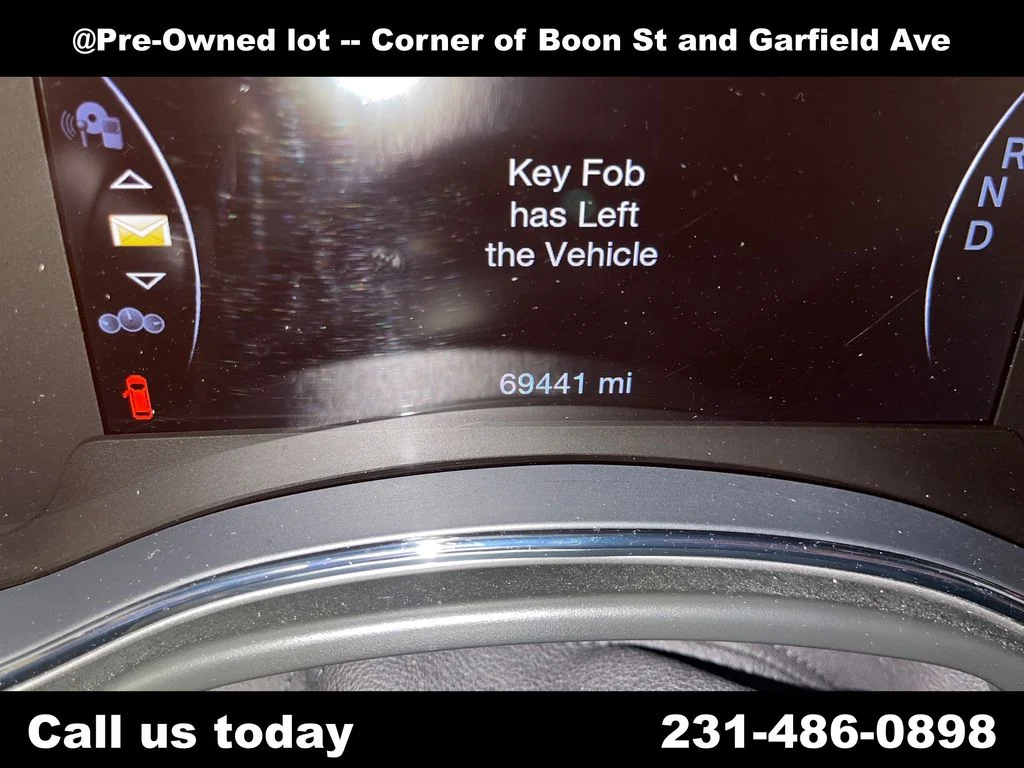 Used 2020 Blue Jeep Overland image 22