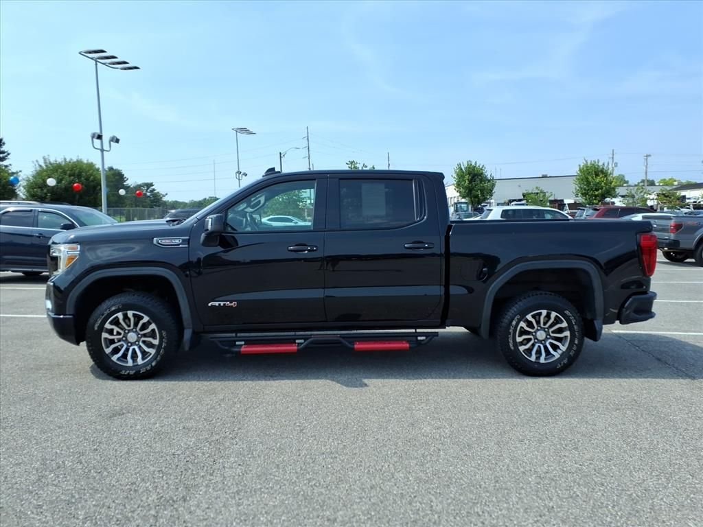 Used 2021 Black GMC AT4 image 8
