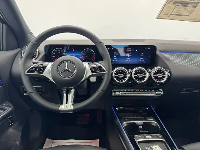 New 2026 Mountain Grey Metallic Mercedes-Benz GLA 250 image 3