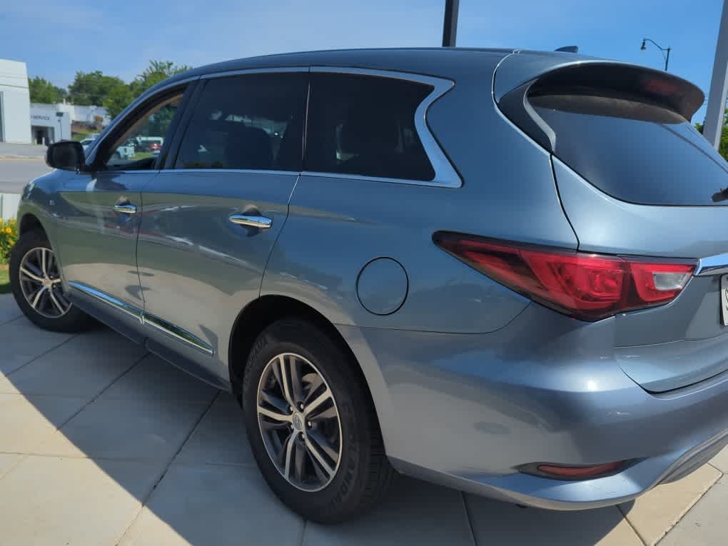 Used 2018 Hagane Blue INFINITI  image 3
