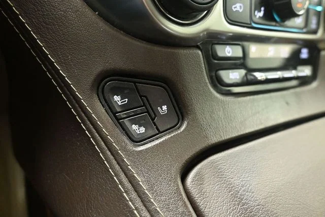 Used 2017 Red Chevrolet Premier image 32