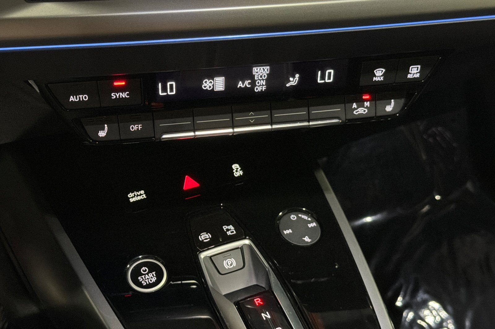 Used 2024 Pebble Gray Audi Premium Plus 55 quattro image 18