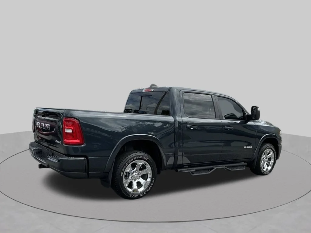 Used 2025 Blue Ram Big Horn/Lone Star image 12