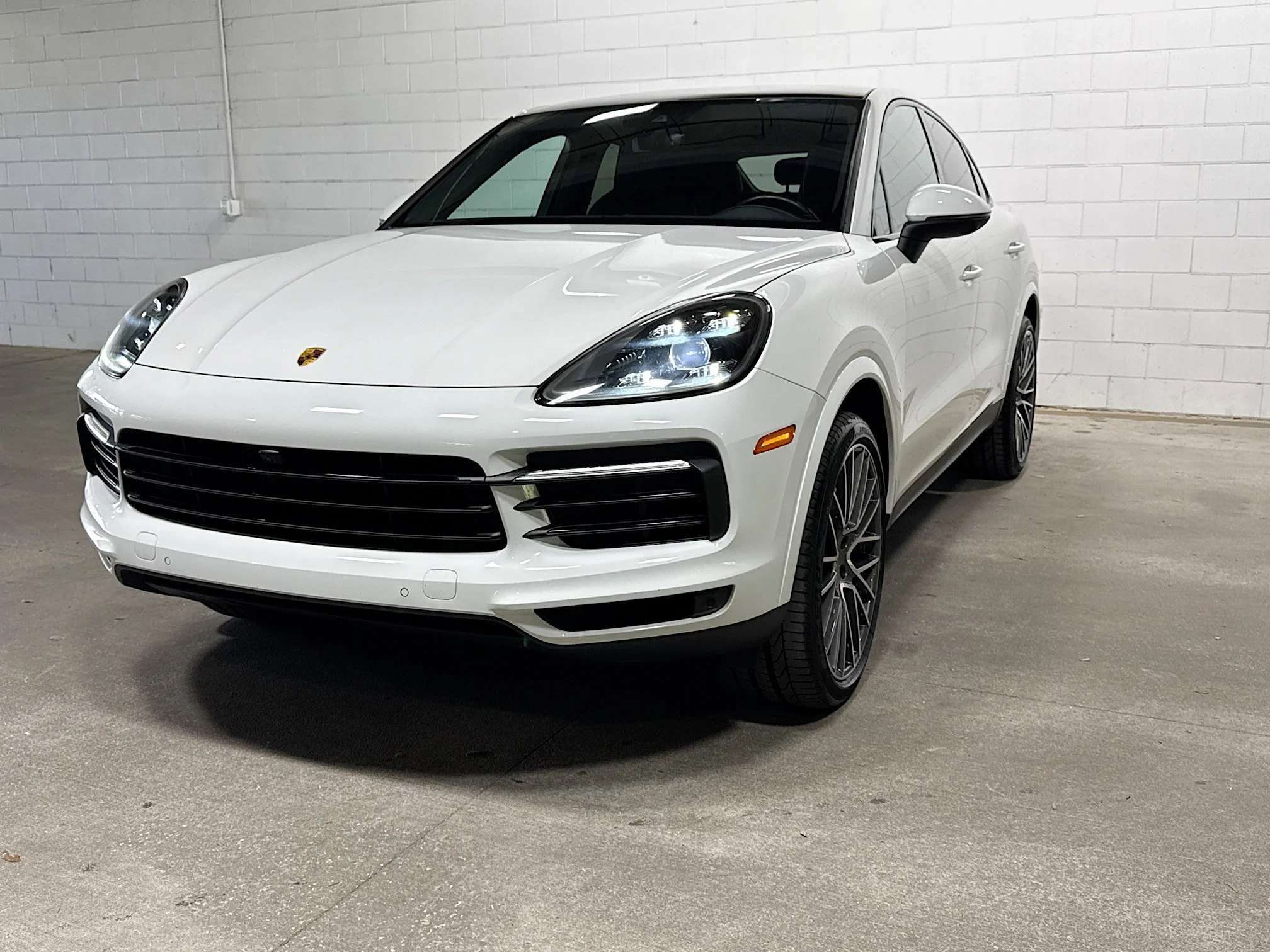 2022 Porsche Cayenne's photo