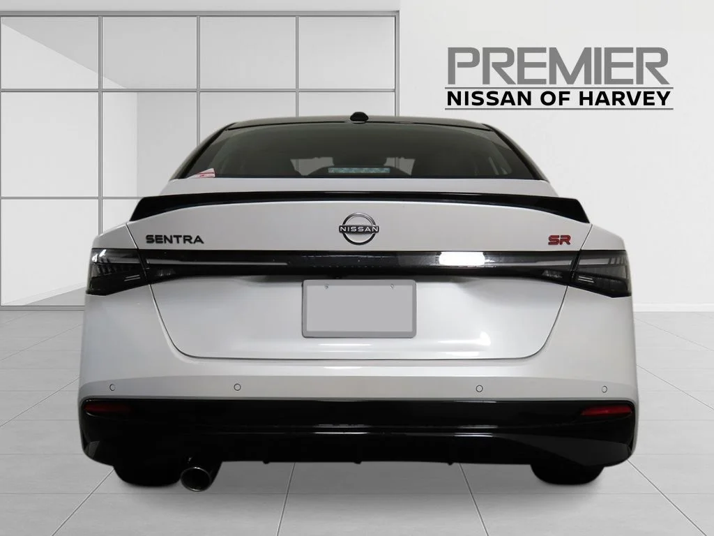 New 2026 Aspen White TriCoat / Super Black Two-tone Nissan SR image 4