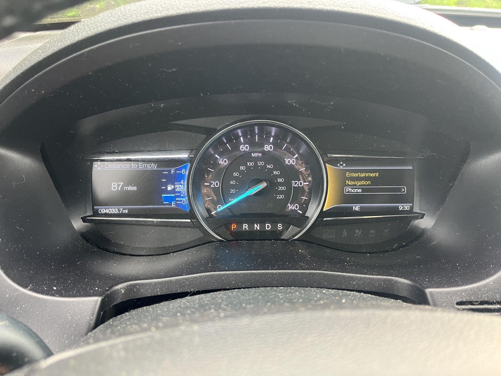 Used 2018 Blue Ford XLT image 29