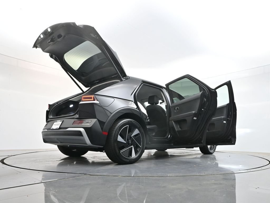 Used 2026 Abyss Black Hyundai SEL image 45