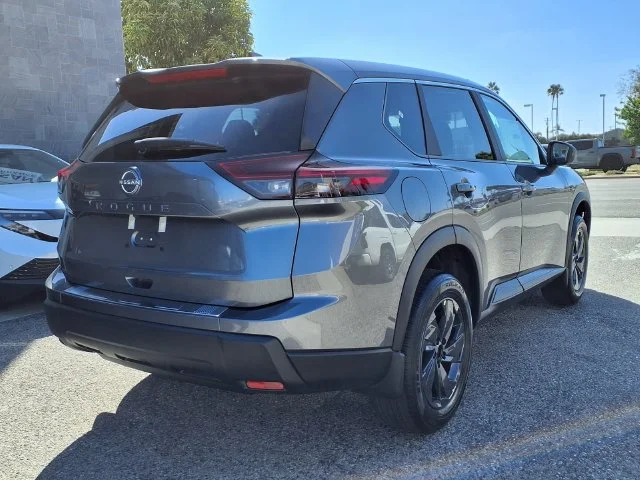 New 2027 Gun Metallic Nissan SV image 8