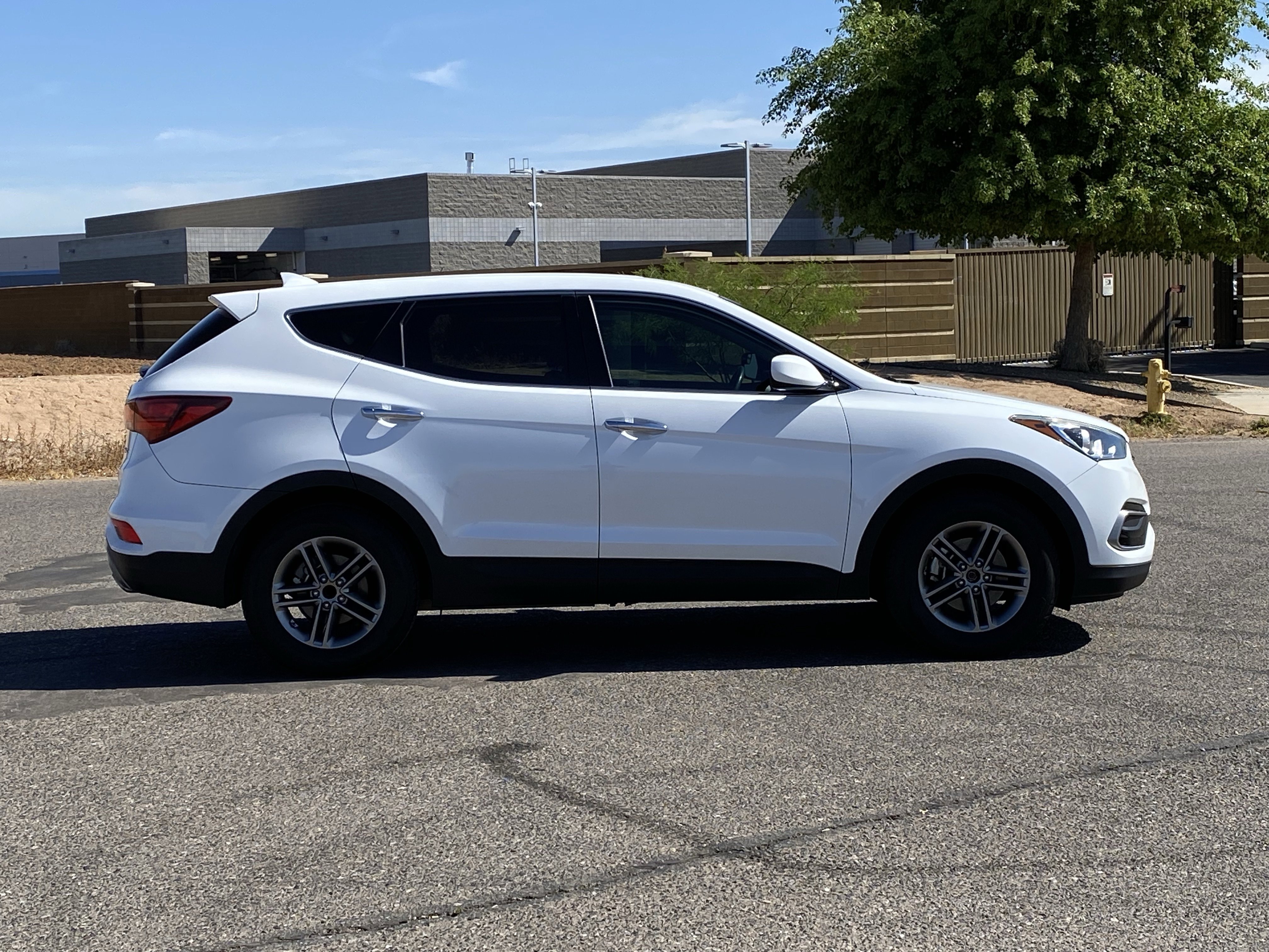 Used 2017 Hyundai Santa Fe Sport with VIN 5NMZT3LB2HH040329 for sale in Surprise, AZ