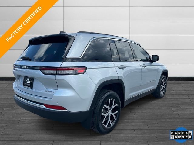 Used 2025 Silver Jeep Limited image 4