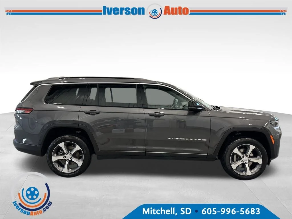 New 2026 Gray Jeep Limited image 8