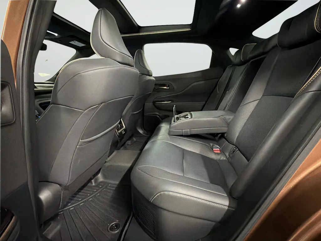 Used 2024 Brown Toyota Platinum image 17