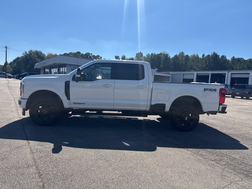 New 2026 Star White Metallic Tri-Coat Ford F-250® Lariat® image 5