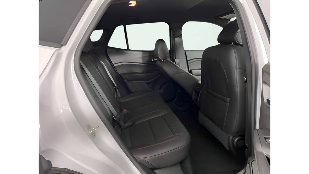 2025 Chevrolet Trax RS - Photo 14