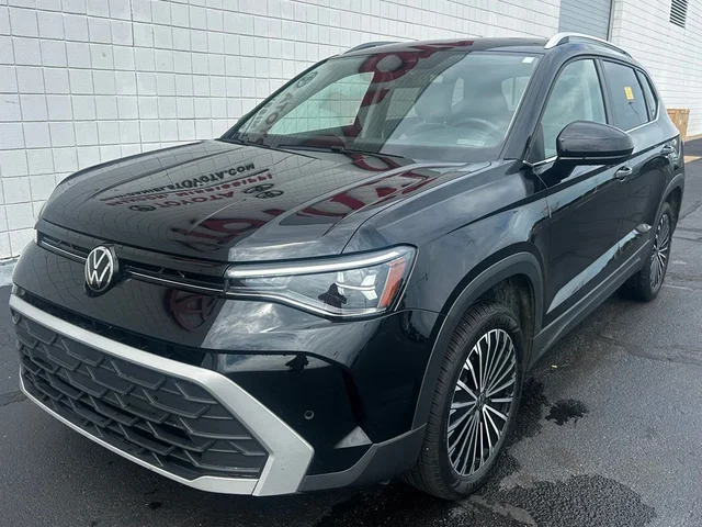 2025 Volkswagen Taos 1.5T SE