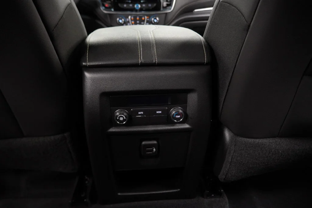 Used 2023 MOSAIC BLACK METALLIC Chevrolet LT Leather image 24