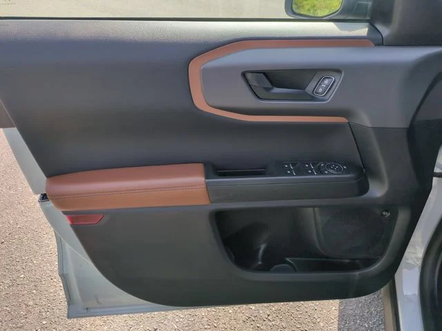 Used 2022 Green Ford Badlands image 12