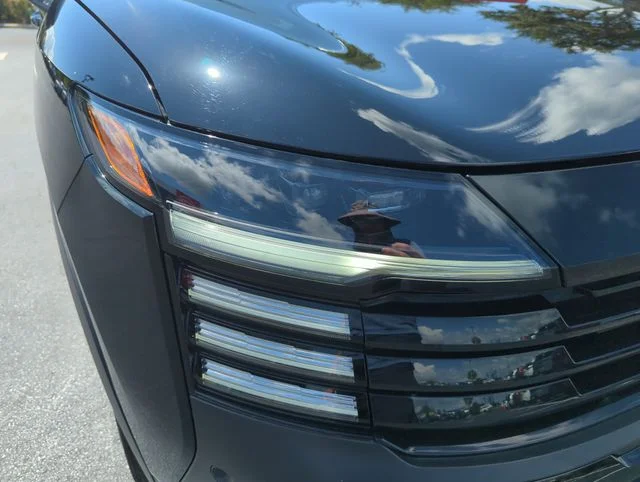 Used 2025 Black Nissan SR image 17