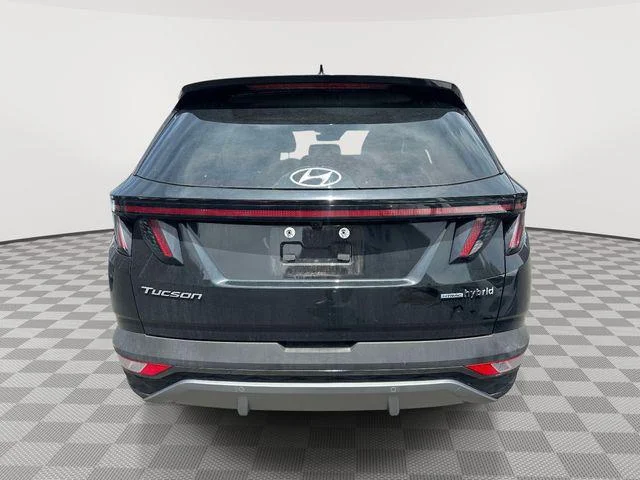 Used 2024 Black Pearl Hyundai Limited image 4