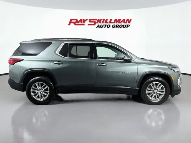 Used 2022 Gray Chevrolet 1LT image 8