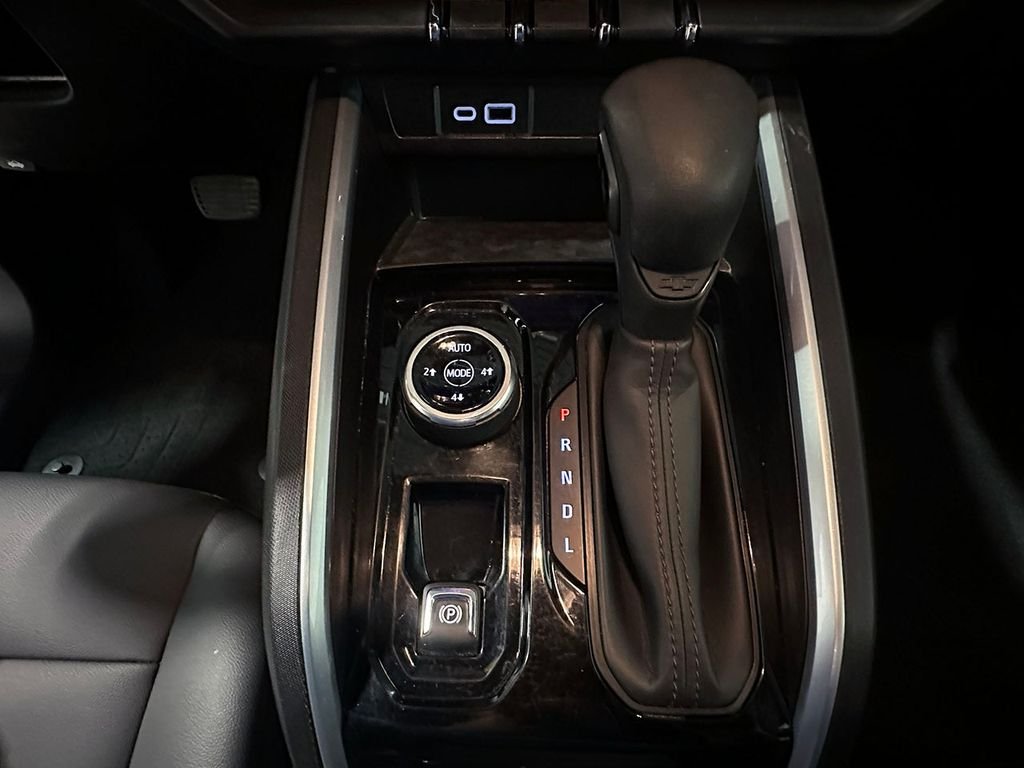 Used 2024 Black Chevrolet Trail Boss image 35