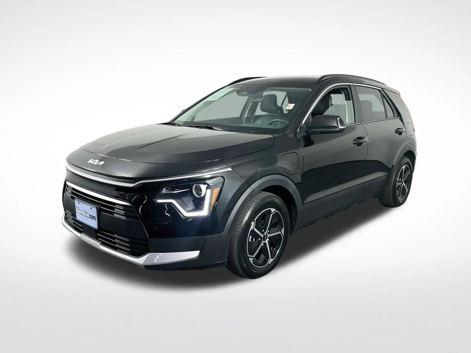 Used 2025 Aurora Black Pearl Kia EX image 4