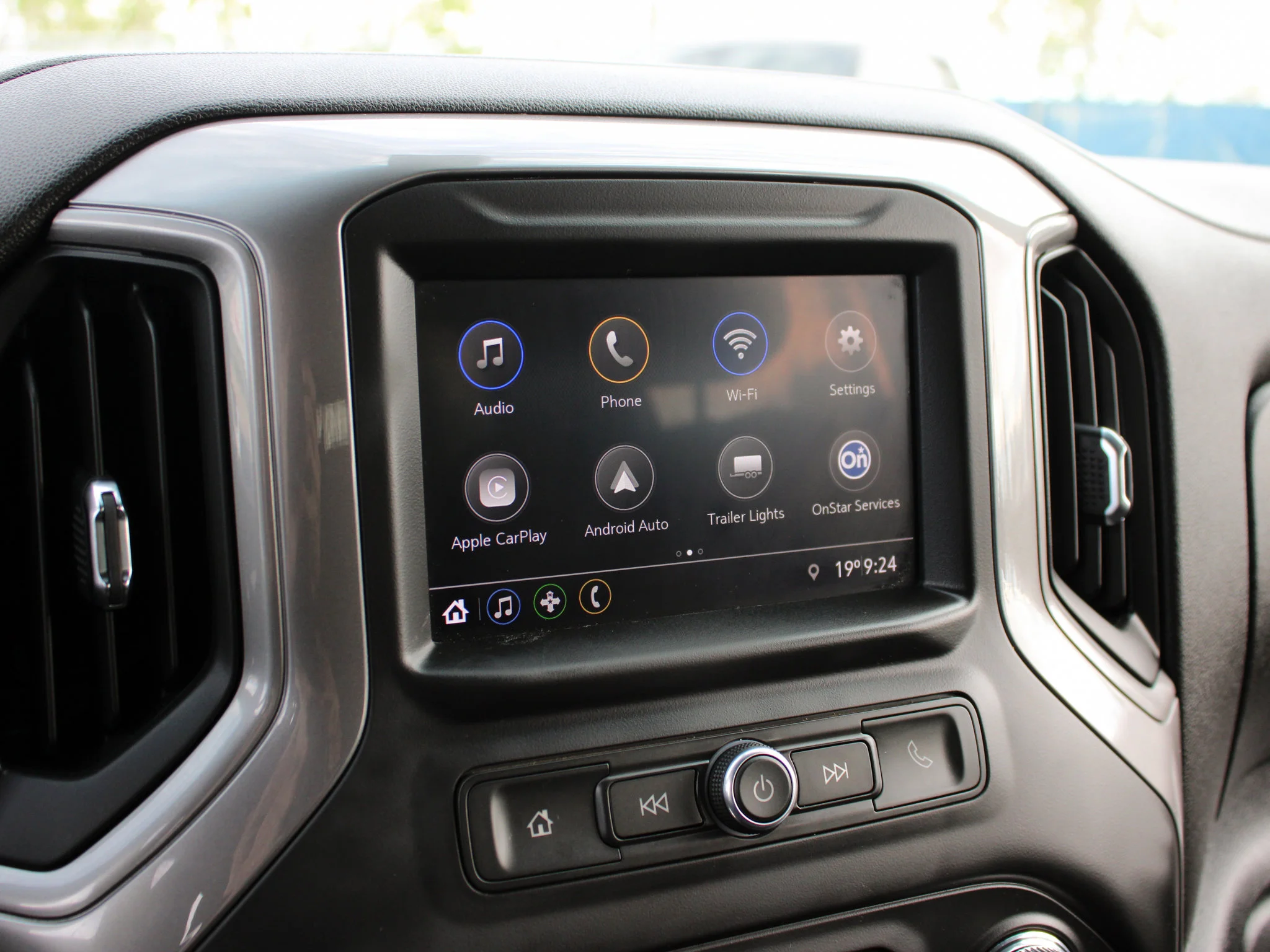 Certified Used 2020 Black GMC Base * No Accidents | 3M PPF | Bedliner | Apple CarPlay | Backup Camera | One Owner image 24
