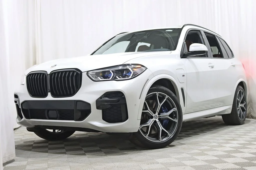 Used 2023 White BMW xDrive45e image 7