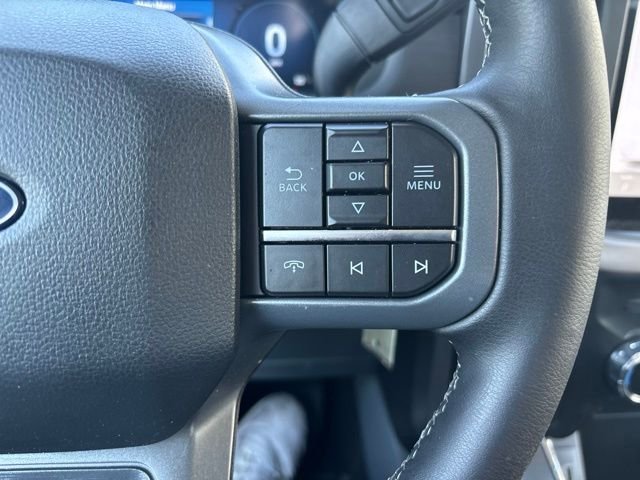 Used 2025 Gray Ford XLT image 19